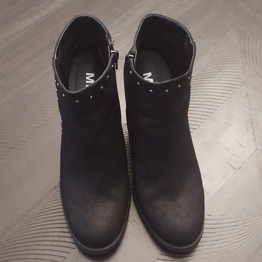 MIA Black Studded Textile Upper Sz 8.5 Ankle Boots Stacked Heel Boho Grunge Moto - Picture 2 of 11